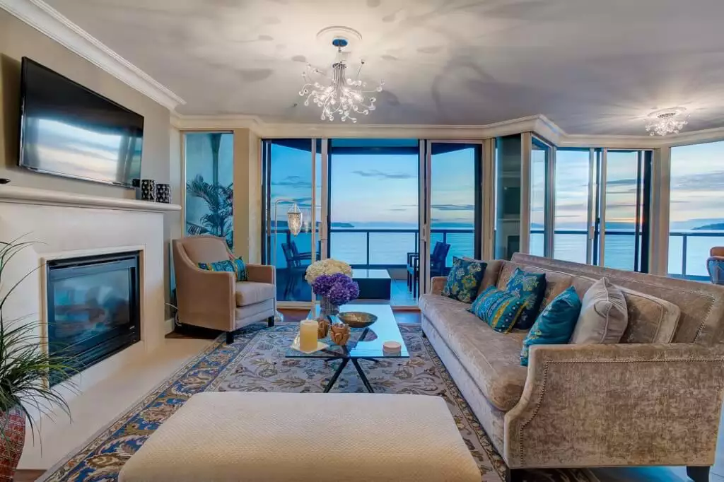 real estate video in 202-101 22nd Street