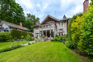 Photography in 6940 Odlum Court, West Vancouver
