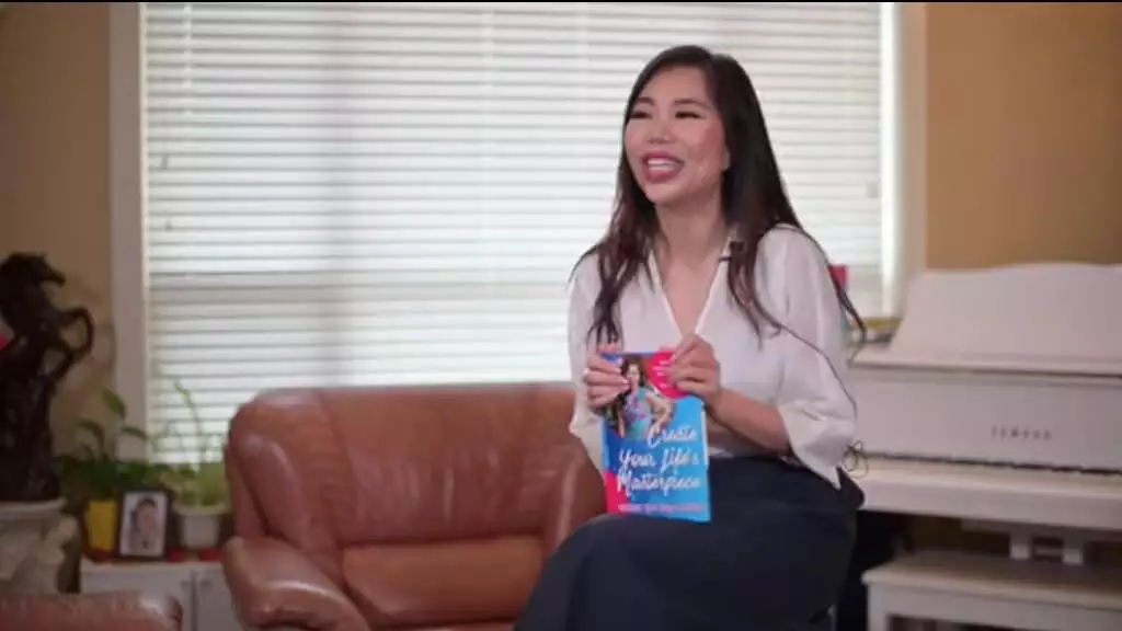 agent intro video in Wendy Cheung